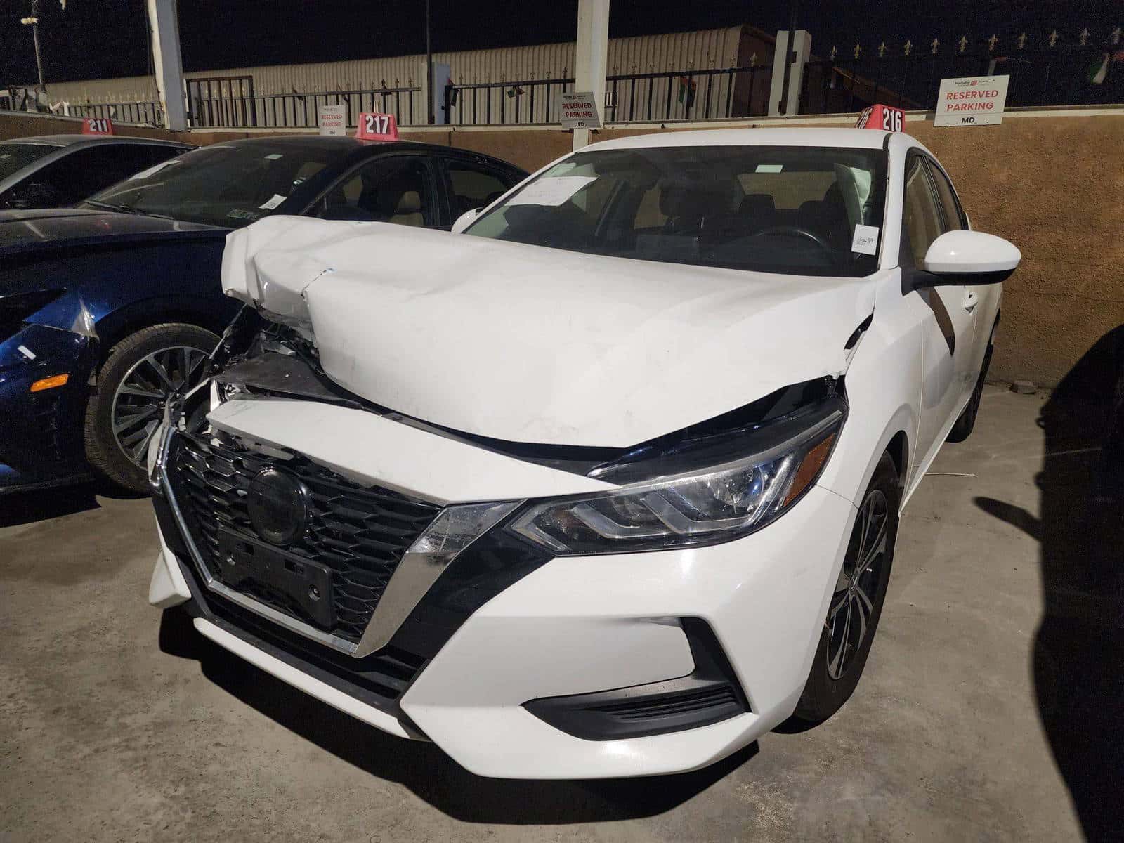 NISSAN SENTRA - Exterior