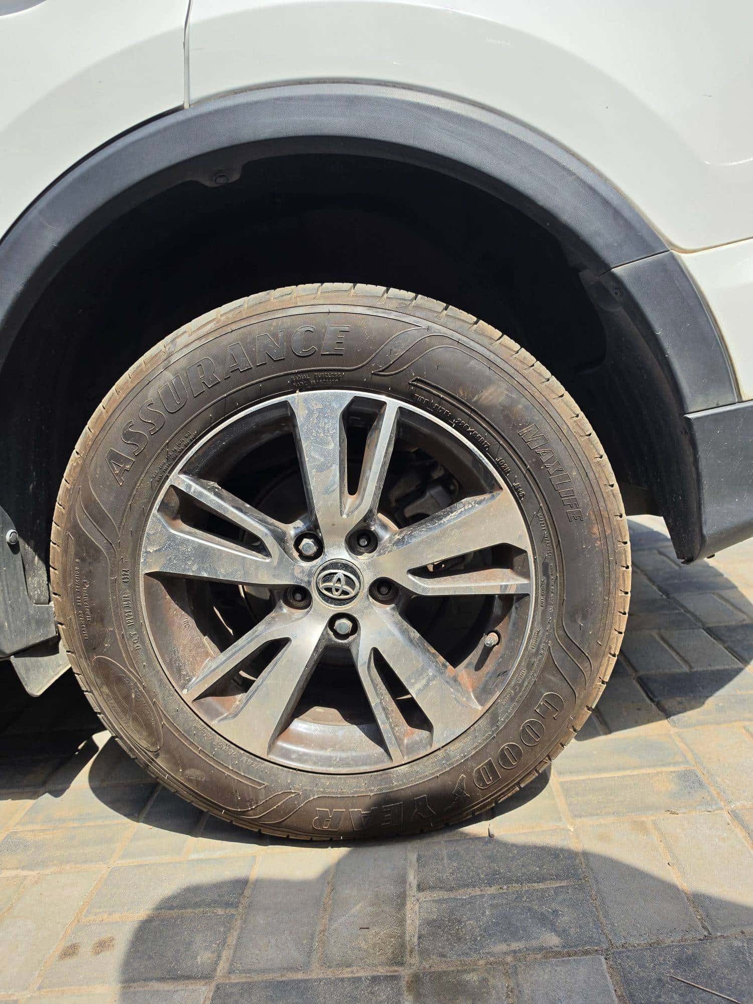 TOYOTA RAV4 2018 thumbnail 6