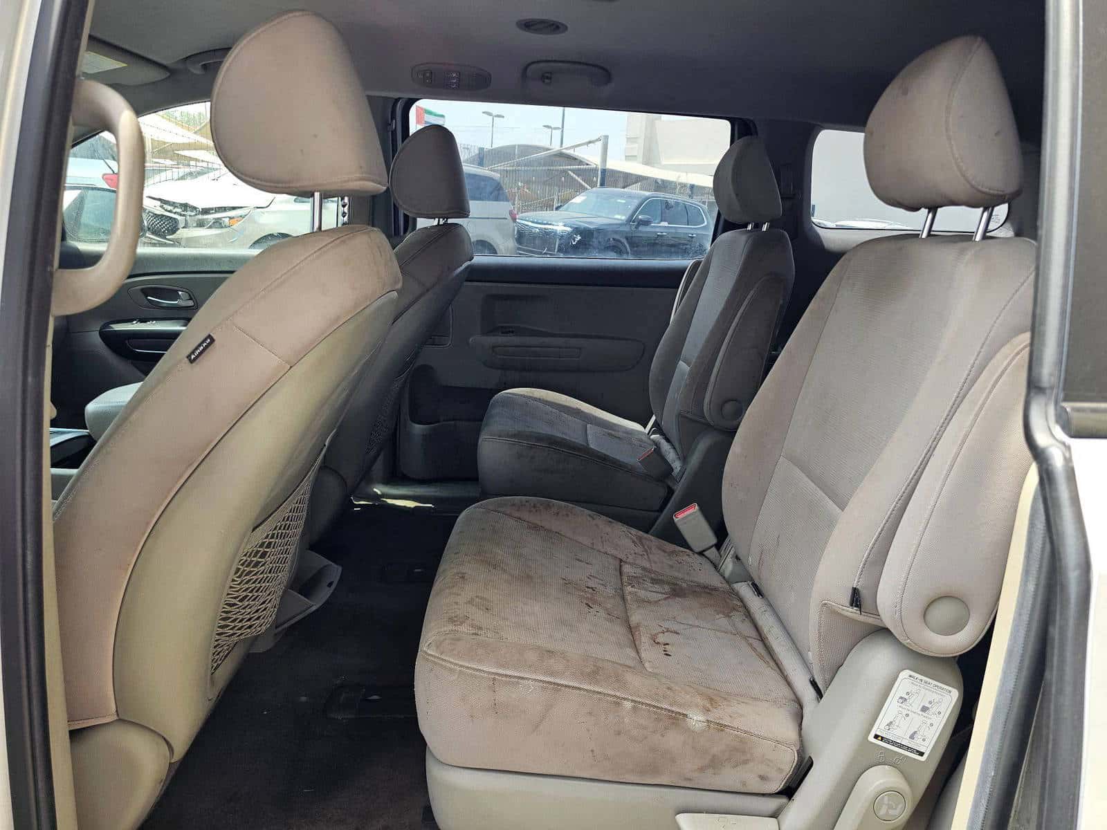 KIA SEDONA 2015 thumbnail 5