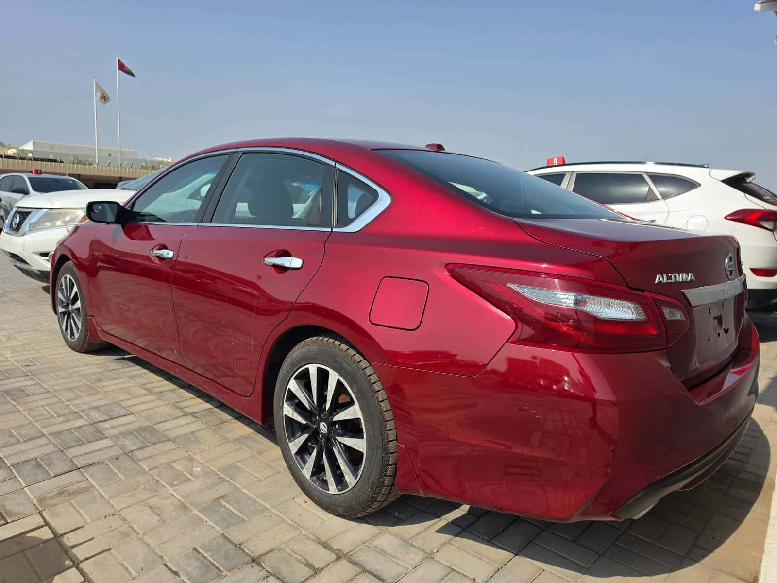 Nissan Altima 2018 thumbnail 4