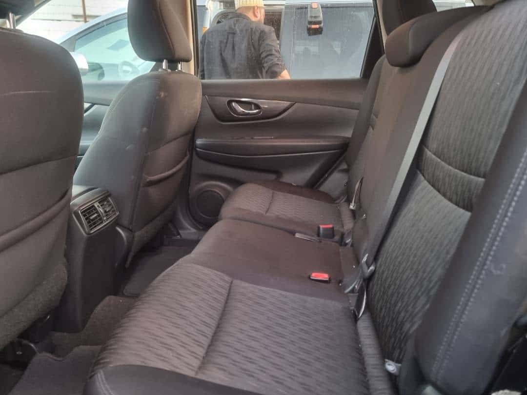 NISSAN ROGUE 2017 thumbnail 6