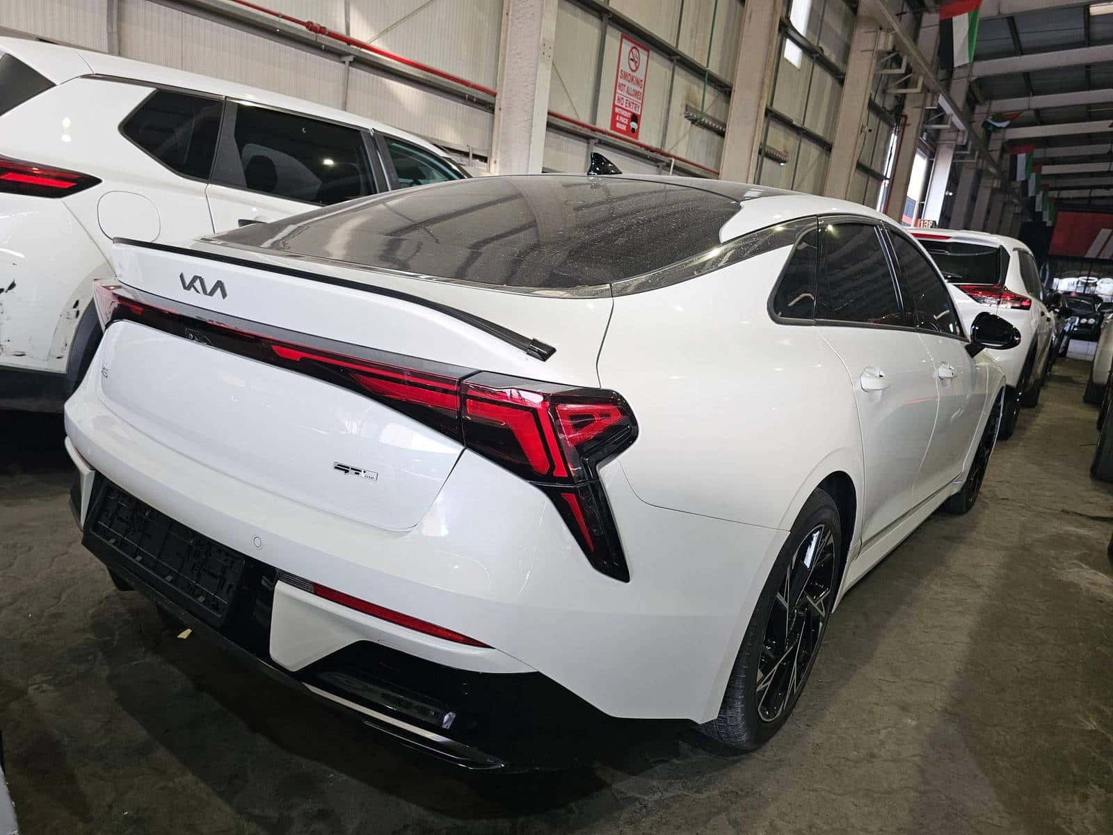 Kia K5 2024 thumbnail 4