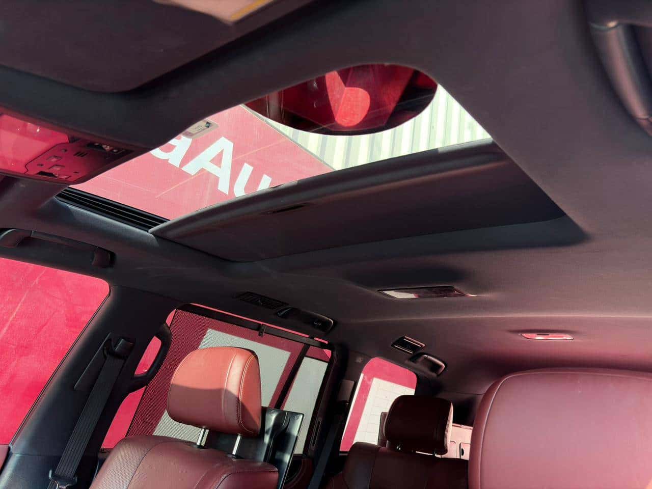 Lexus LX 570 2016 thumbnail 7