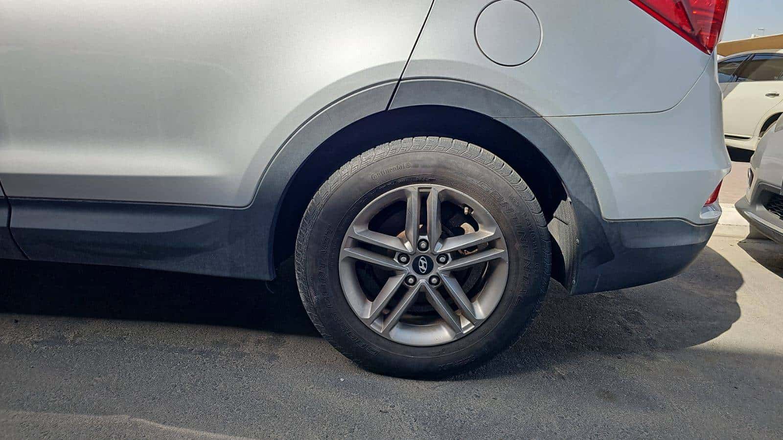 HYUNDAI SANTA FE - Exterior