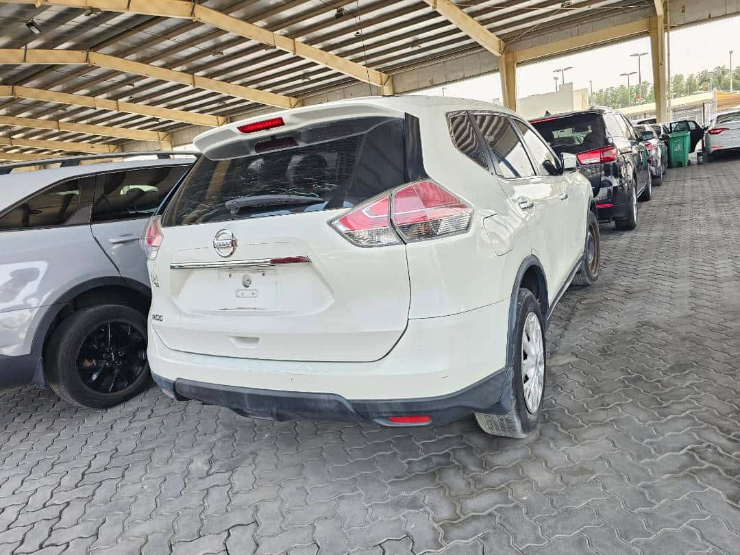 NISSAN ROGUE - Exterior