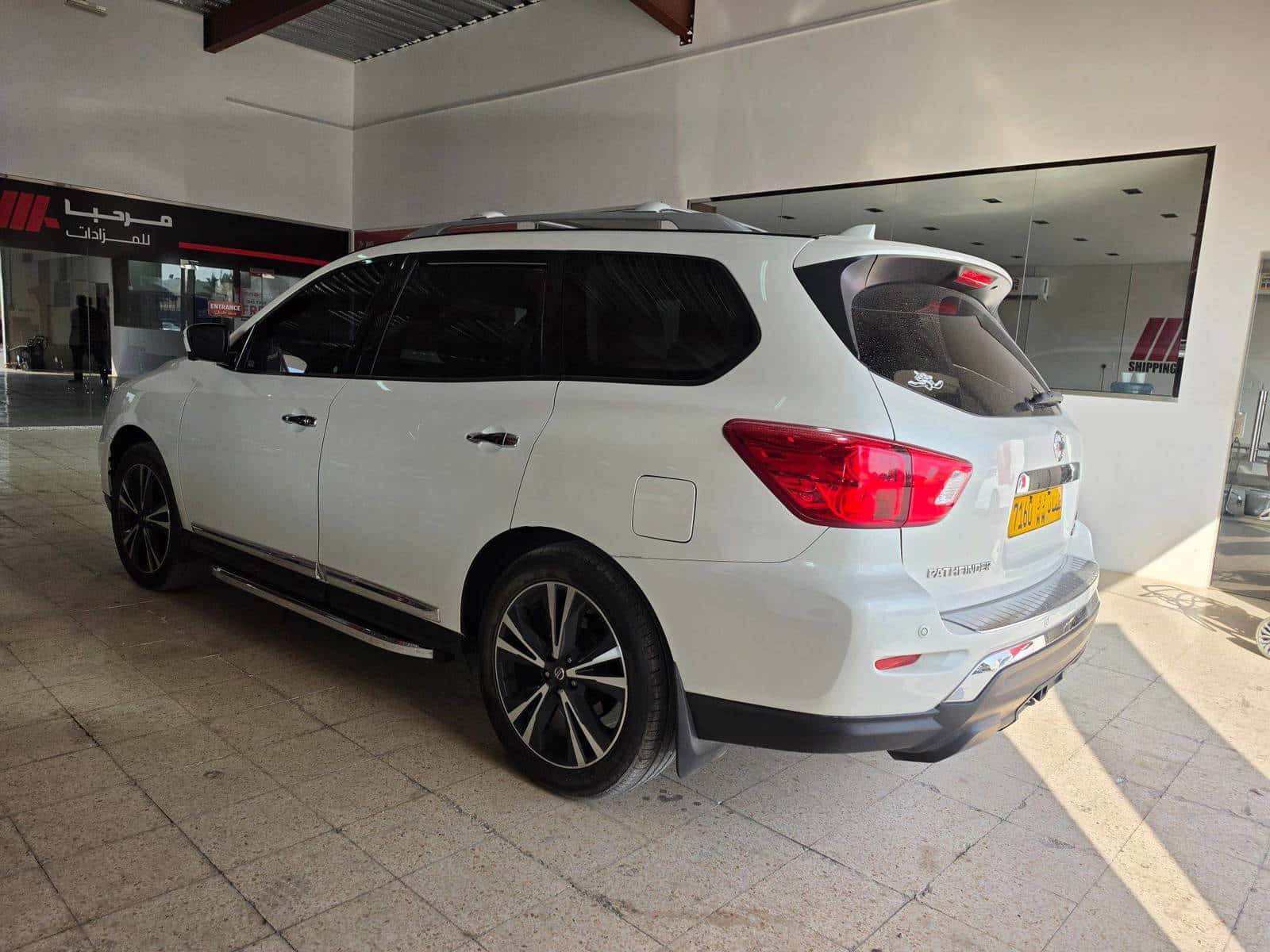 Nissan Pathfinder 2019 thumbnail 4