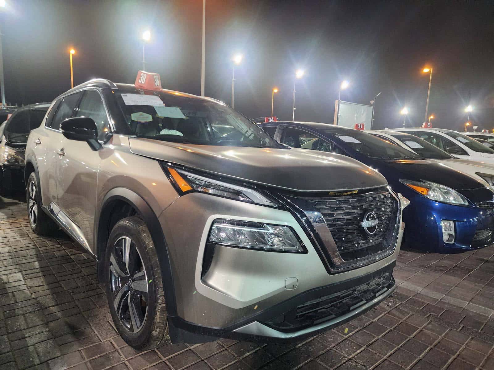 NISSAN ROGUE 2023 thumbnail 2