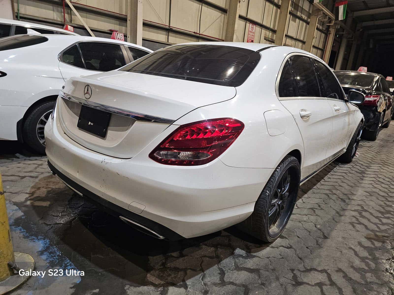 MERCEDES BENZ C300 - Exterior