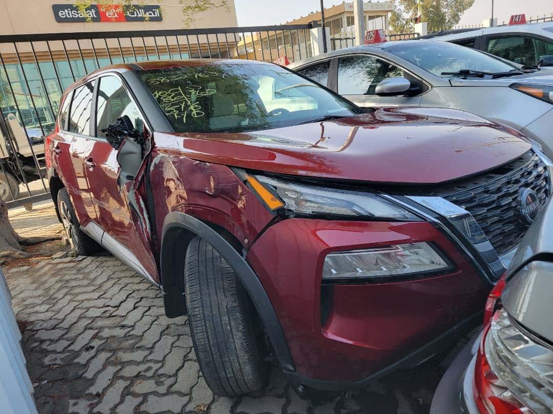 NISSAN ROGUE - Exterior