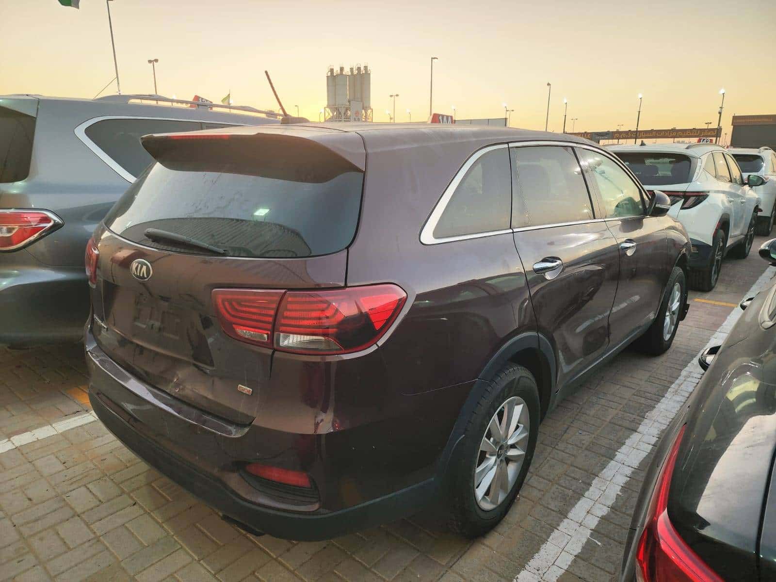 KIA SORENTO 2019 thumbnail 6