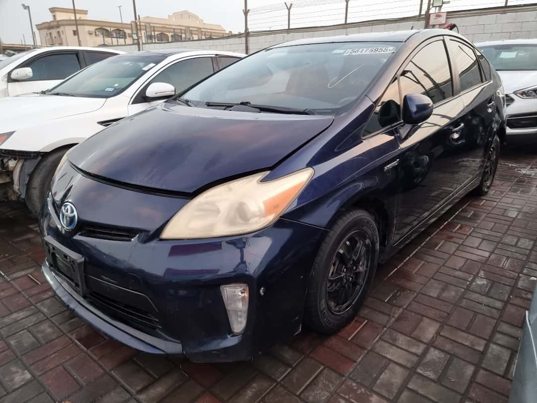 Toyota Prius 2012 thumbnail 1