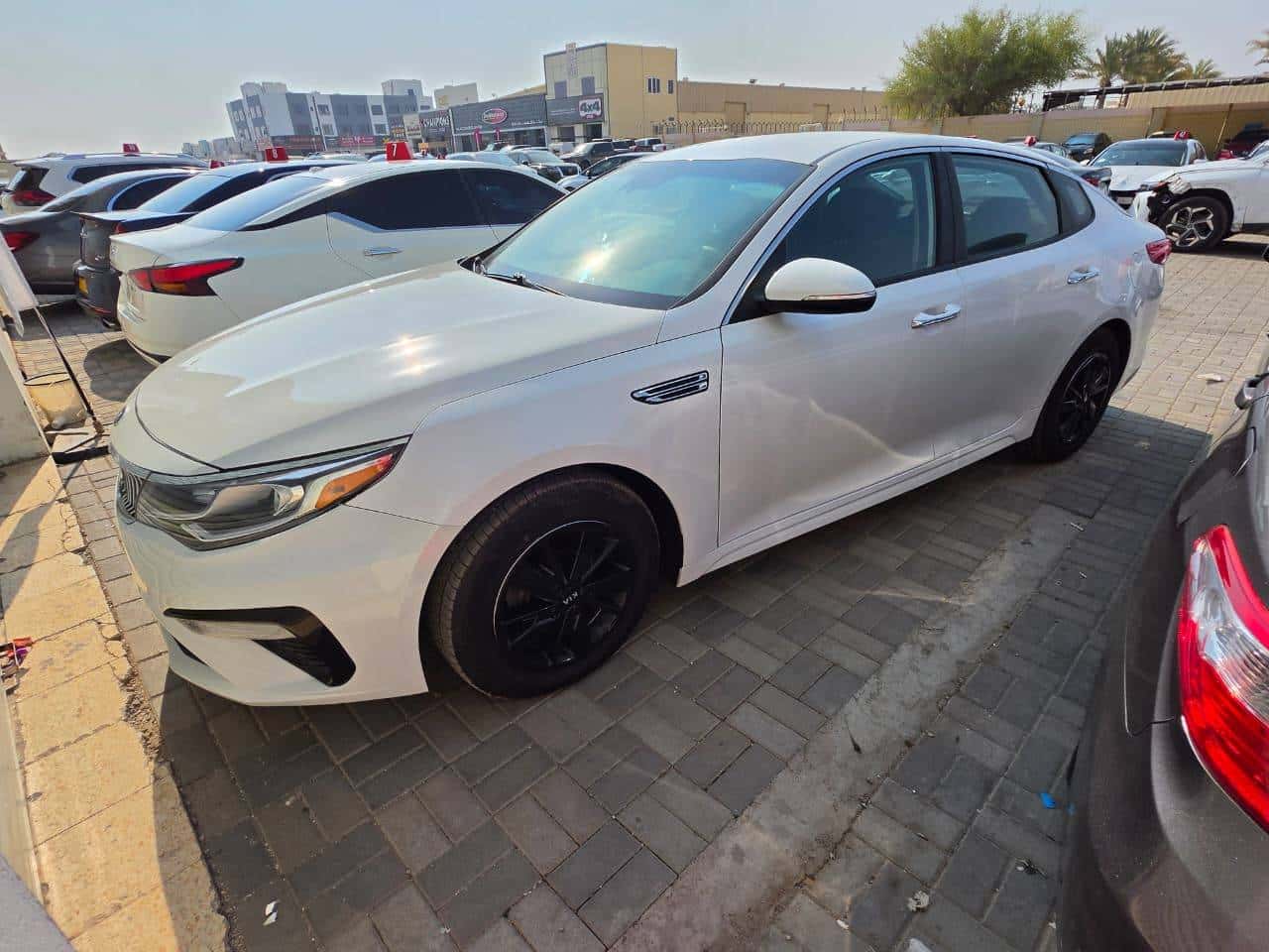 Kia Optima 2019 thumbnail 3