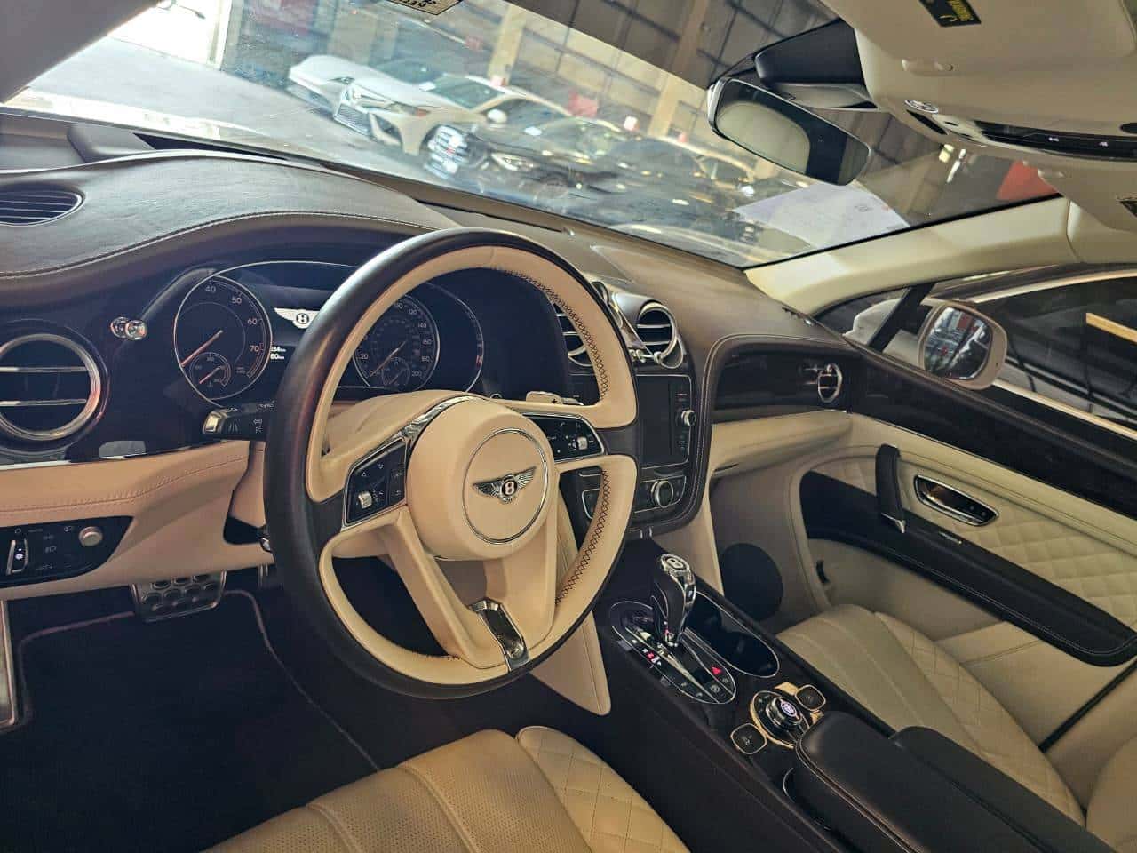 Bentley Bentayga 2019 thumbnail 7