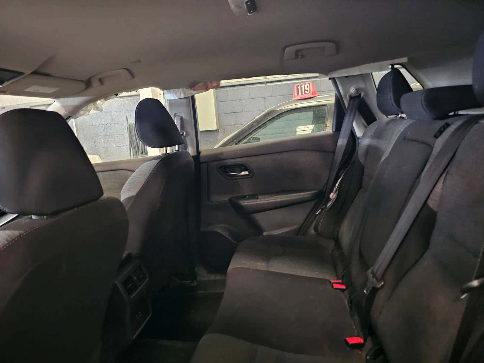 NISSAN ROGUE 2023 thumbnail 6
