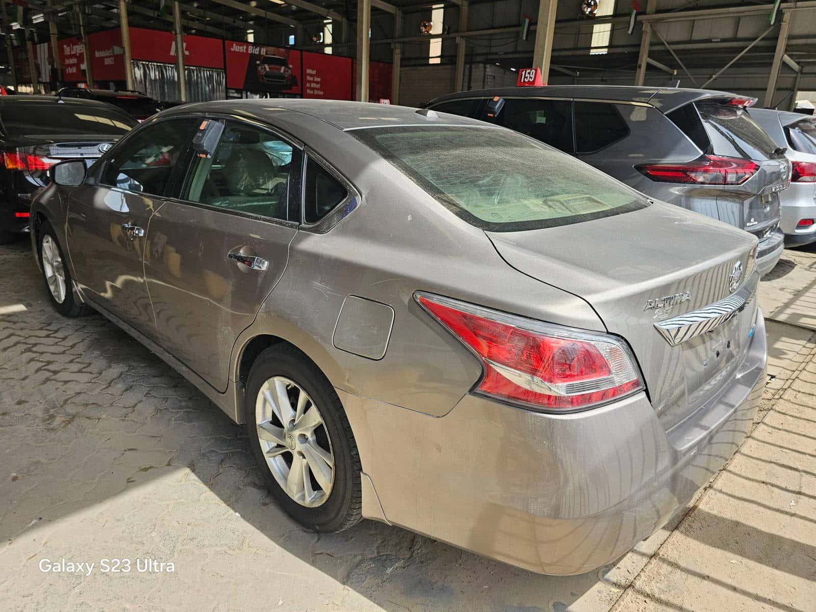 NISSAN ALTIMA - Exterior