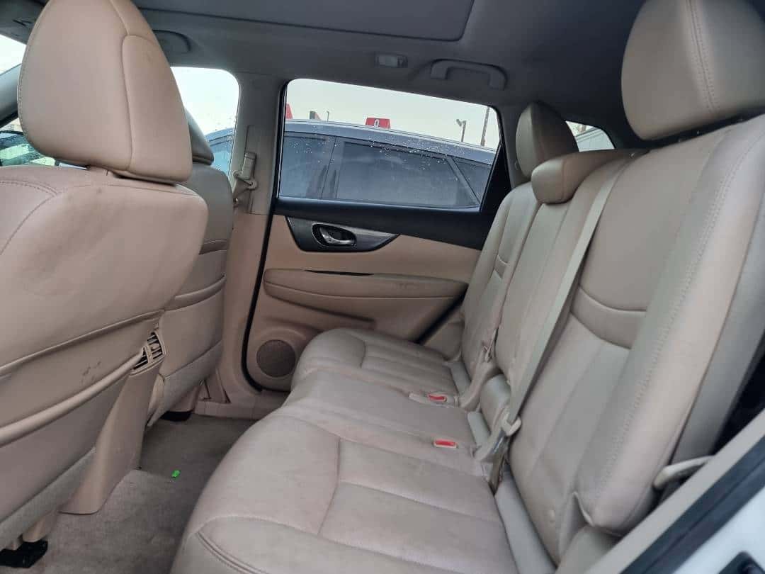 NISSAN ROGUE - Exterior