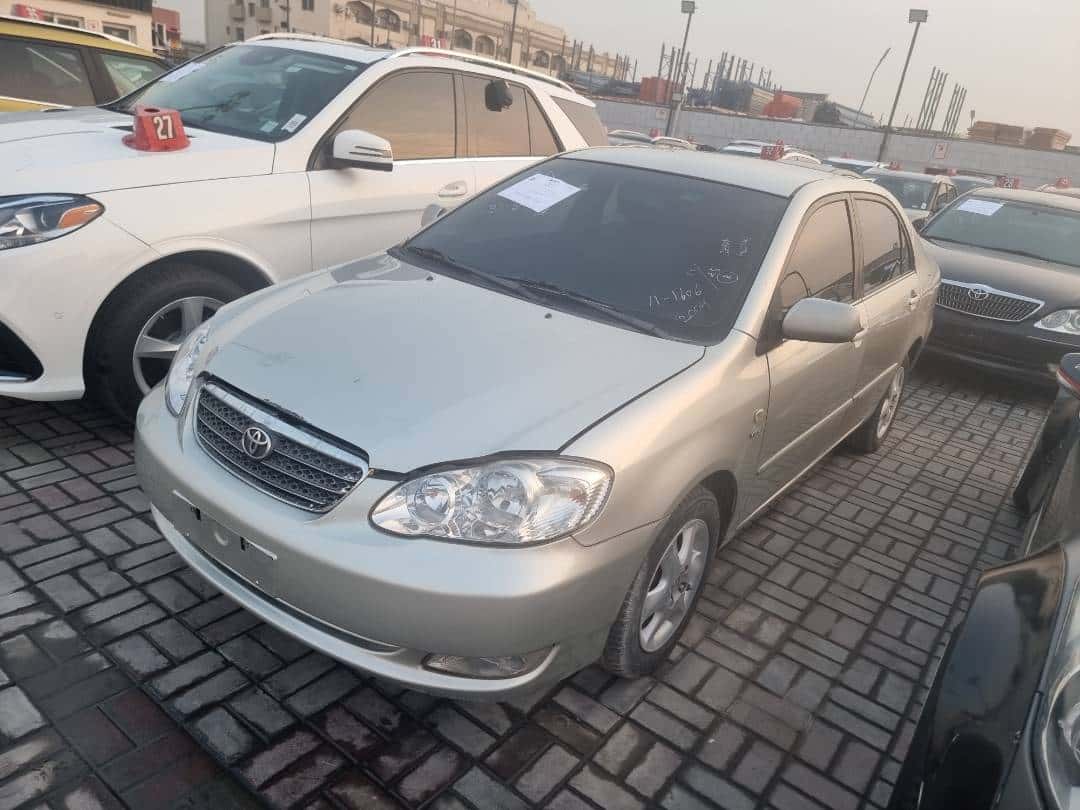 Toyota Corolla 2004 thumbnail 3