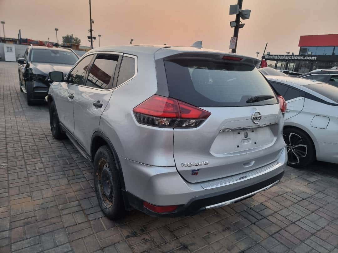 Nissan Rogue 2017 thumbnail 4