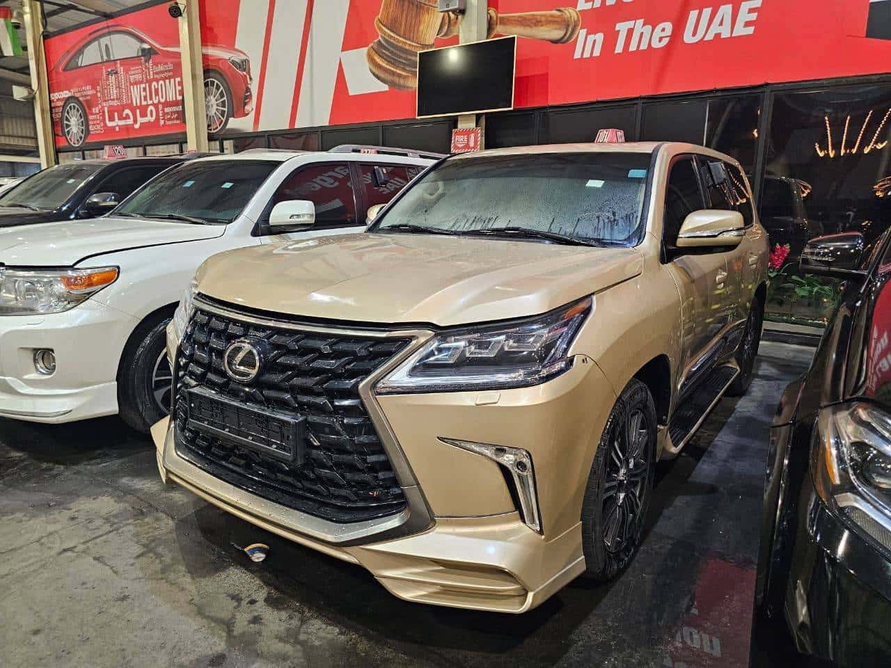 Lexus LX 570 2009 thumbnail 3