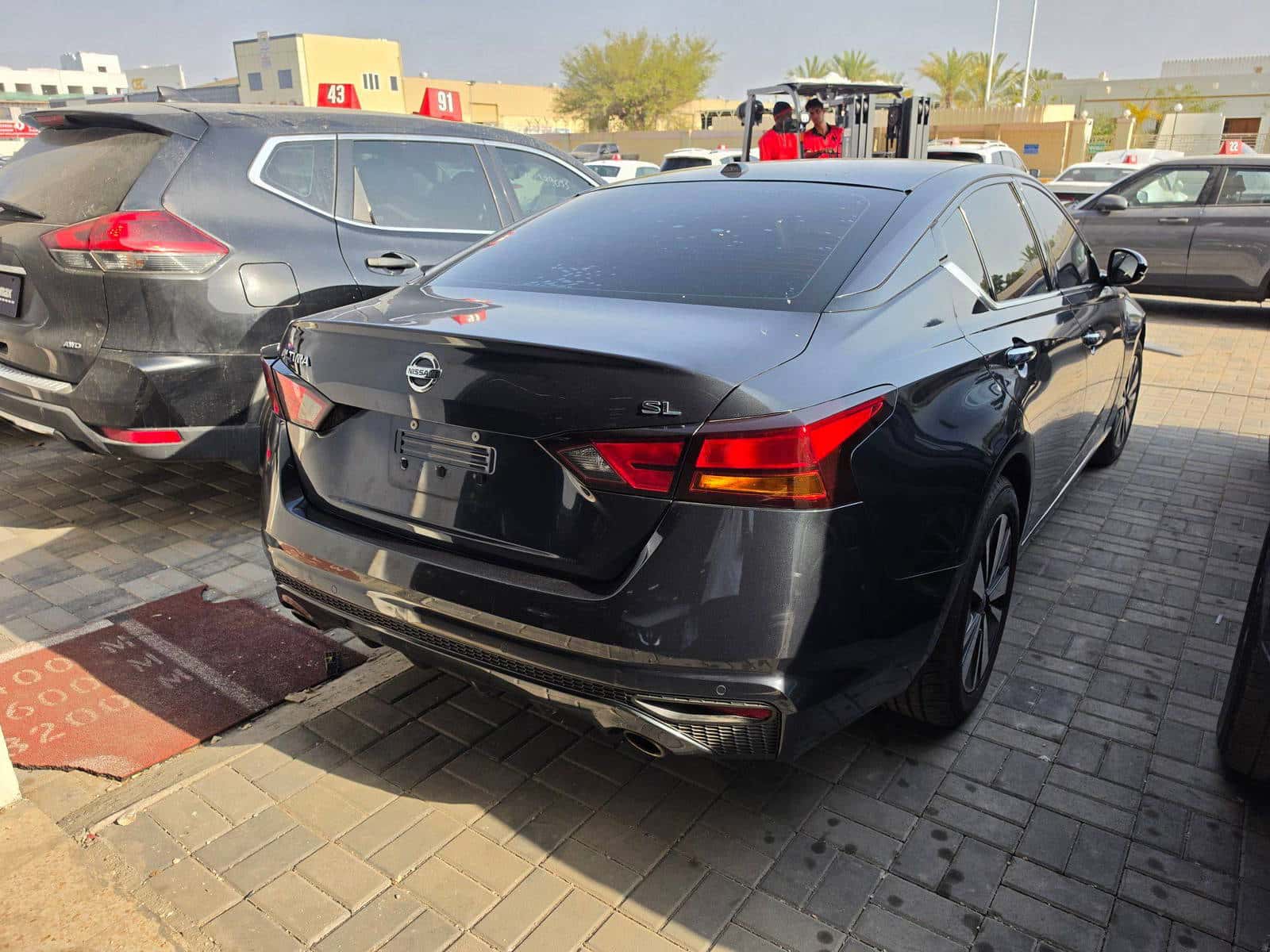 NISSAN ALTIMA 2019 thumbnail 4