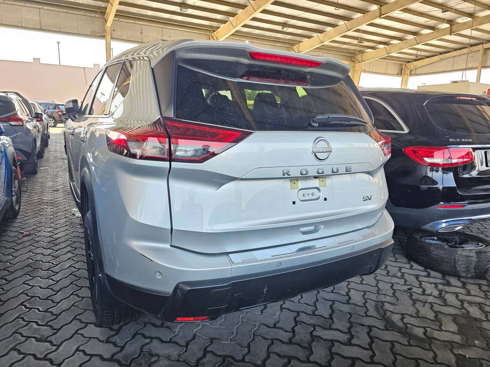 NISSAN ROGUE - Exterior