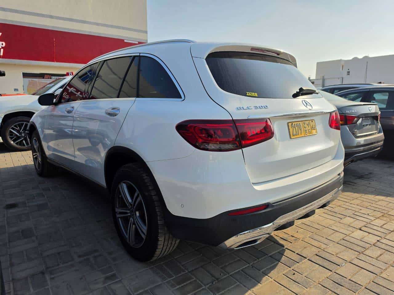 MERCEDES BENZ GLC-300 2020 thumbnail 4