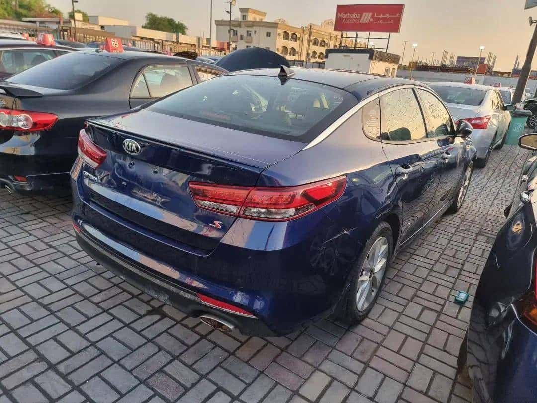 Kia Optima 2018 thumbnail 1