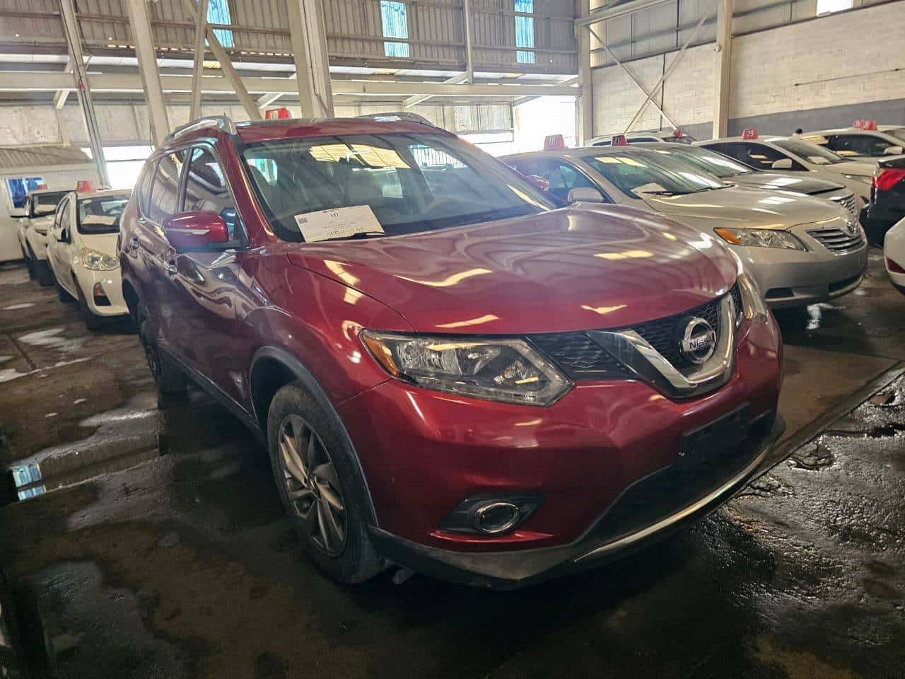 Nissan Rogue 2015 thumbnail 2