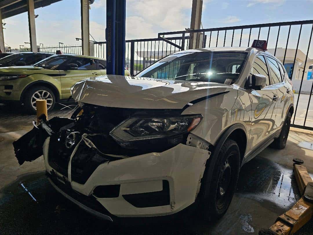 Nissan Rogue 2017 thumbnail 1