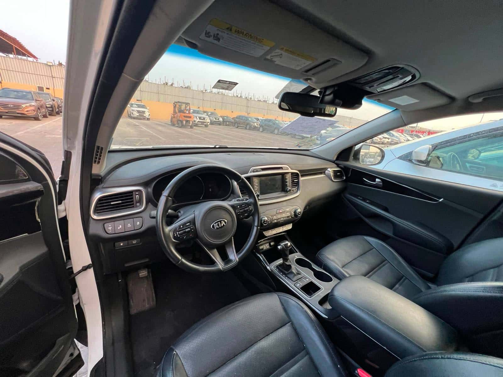 KIA SORENTO 2017 thumbnail 4