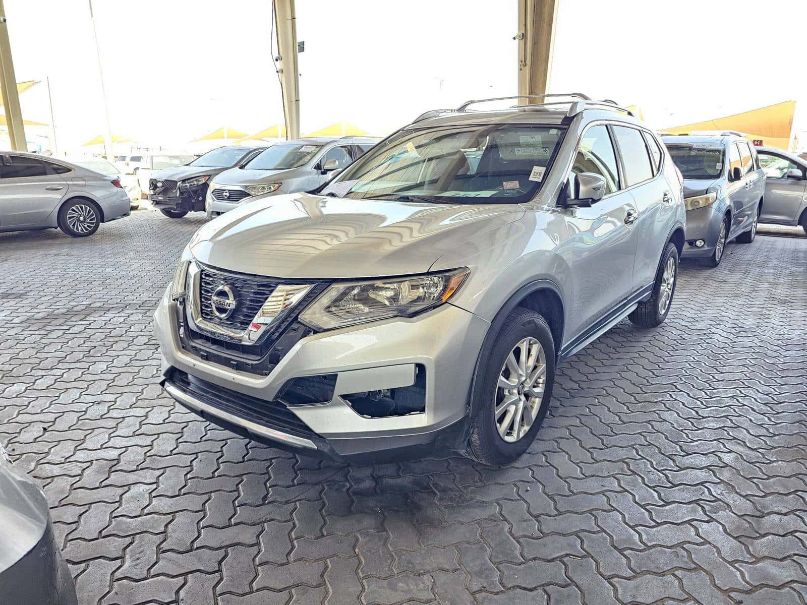 NISSAN ROGUE - Exterior