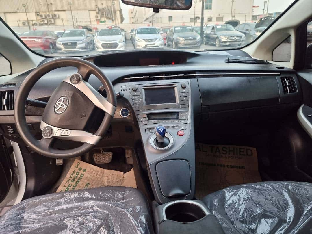 TOYOTA PRIUS - Exterior