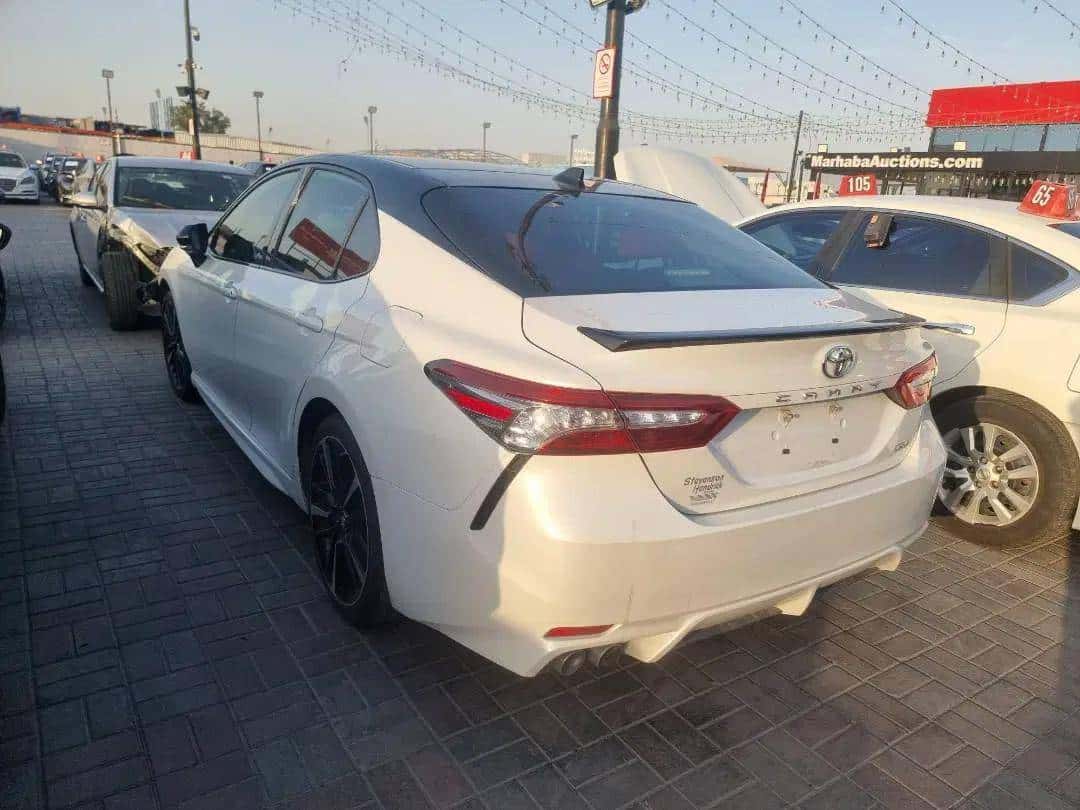 Toyota Camry 2019 thumbnail 1