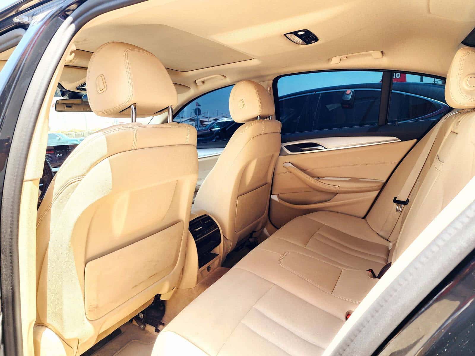 BMW 520I - Exterior