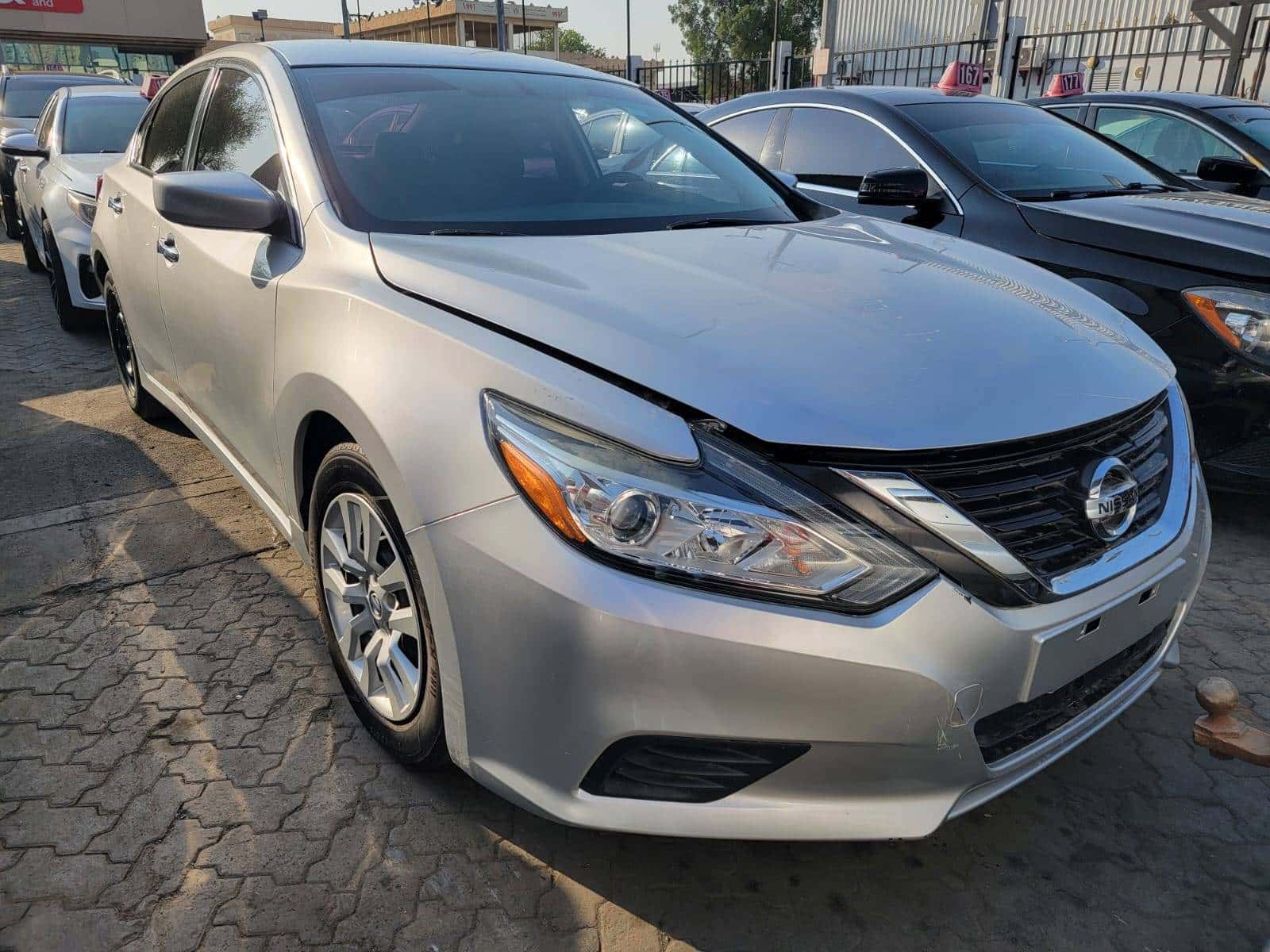 Nissan Altima 2017 thumbnail 4