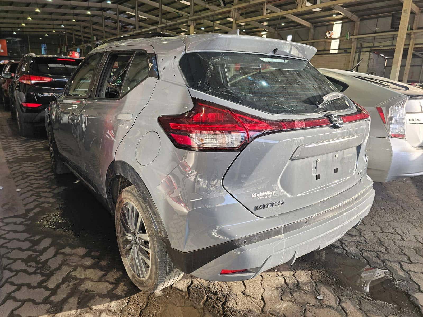 NISSAN KICKS 2021 thumbnail 4