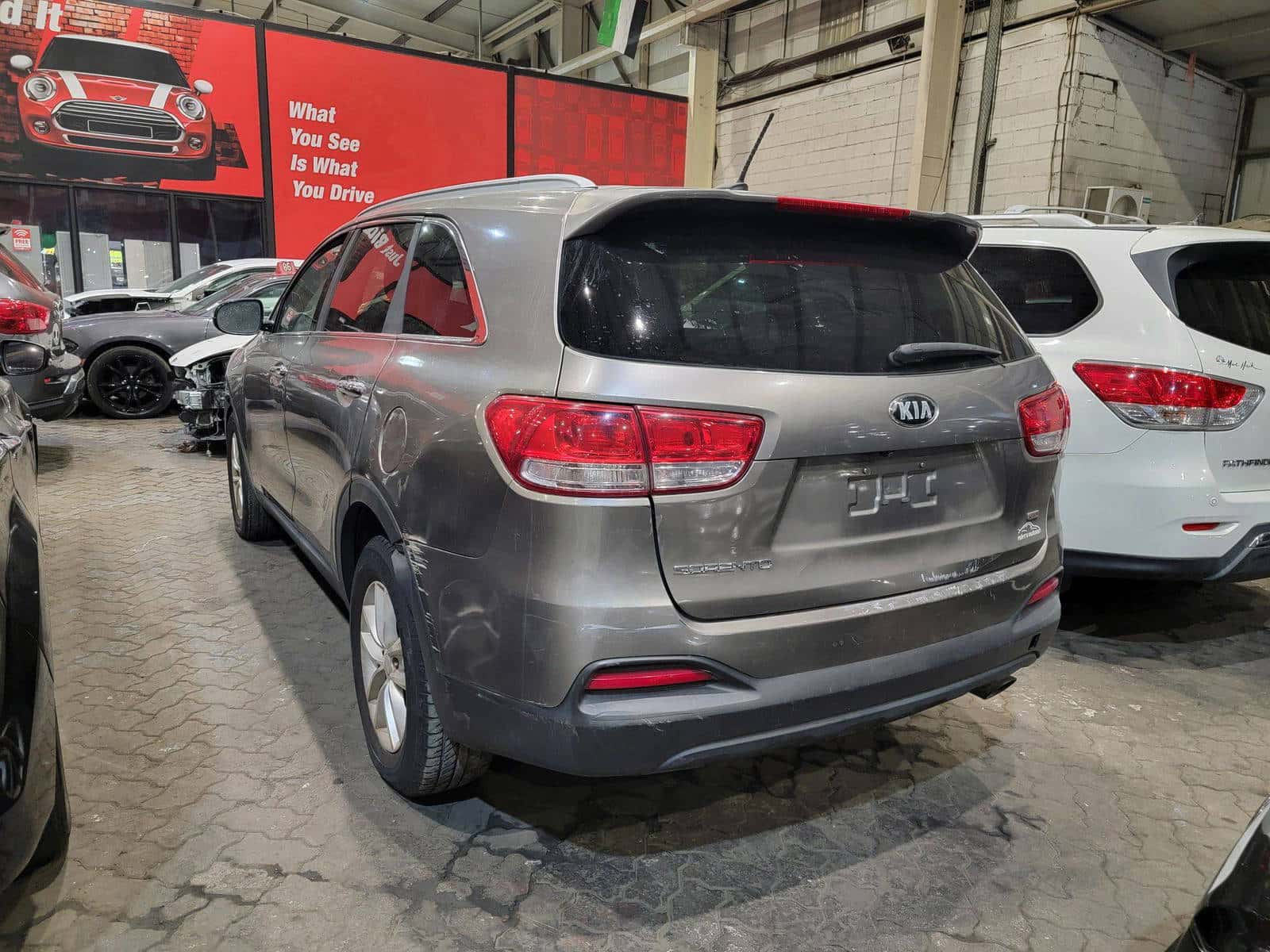 KIA SORENTO - Exterior
