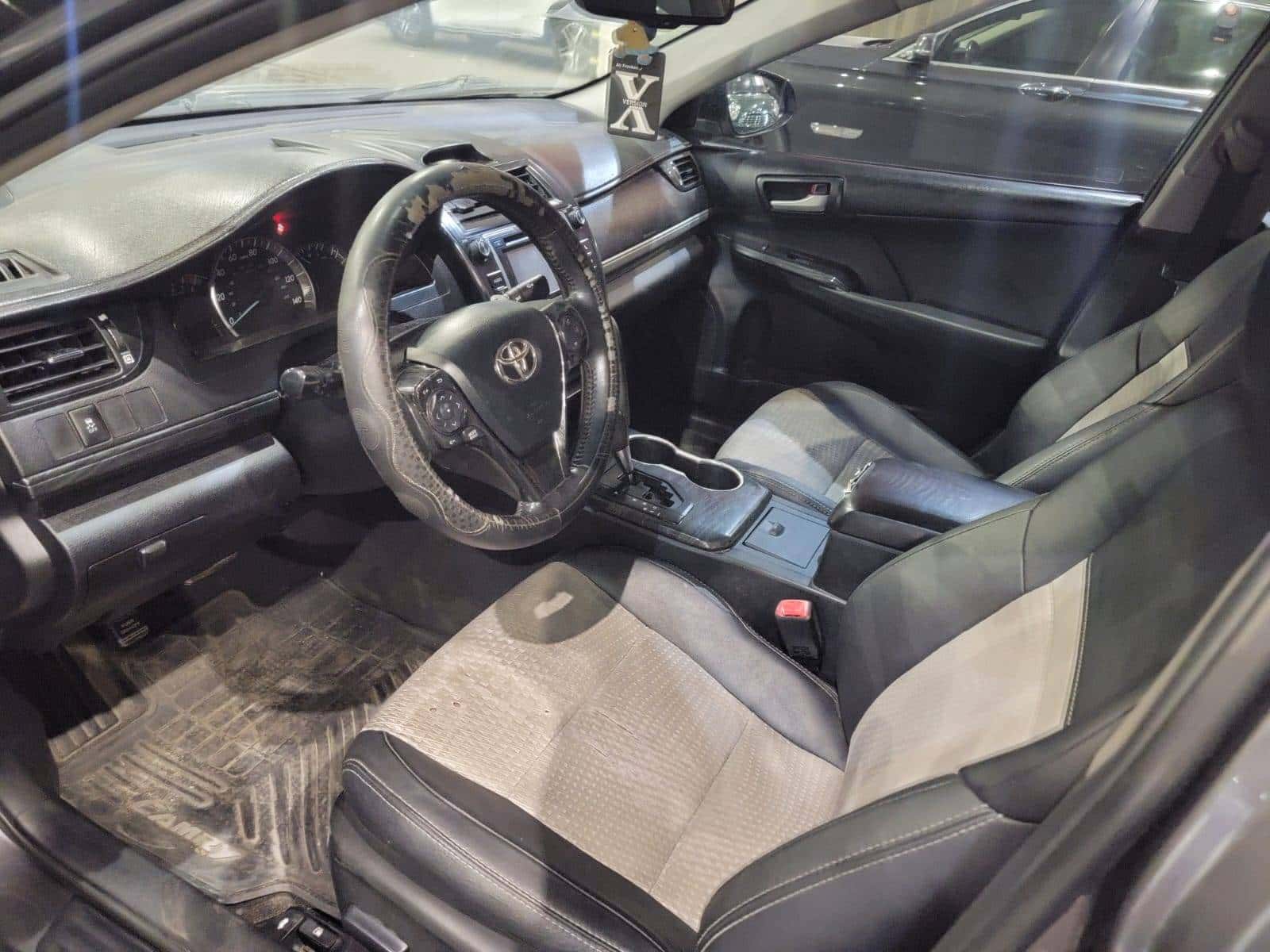 TOYOTA CAMRY 2014 thumbnail 6