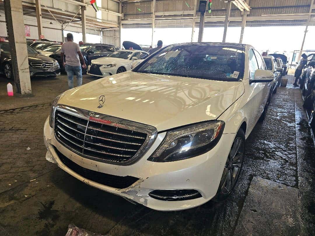 MERCEDES BENZ S 550 2016 thumbnail 1