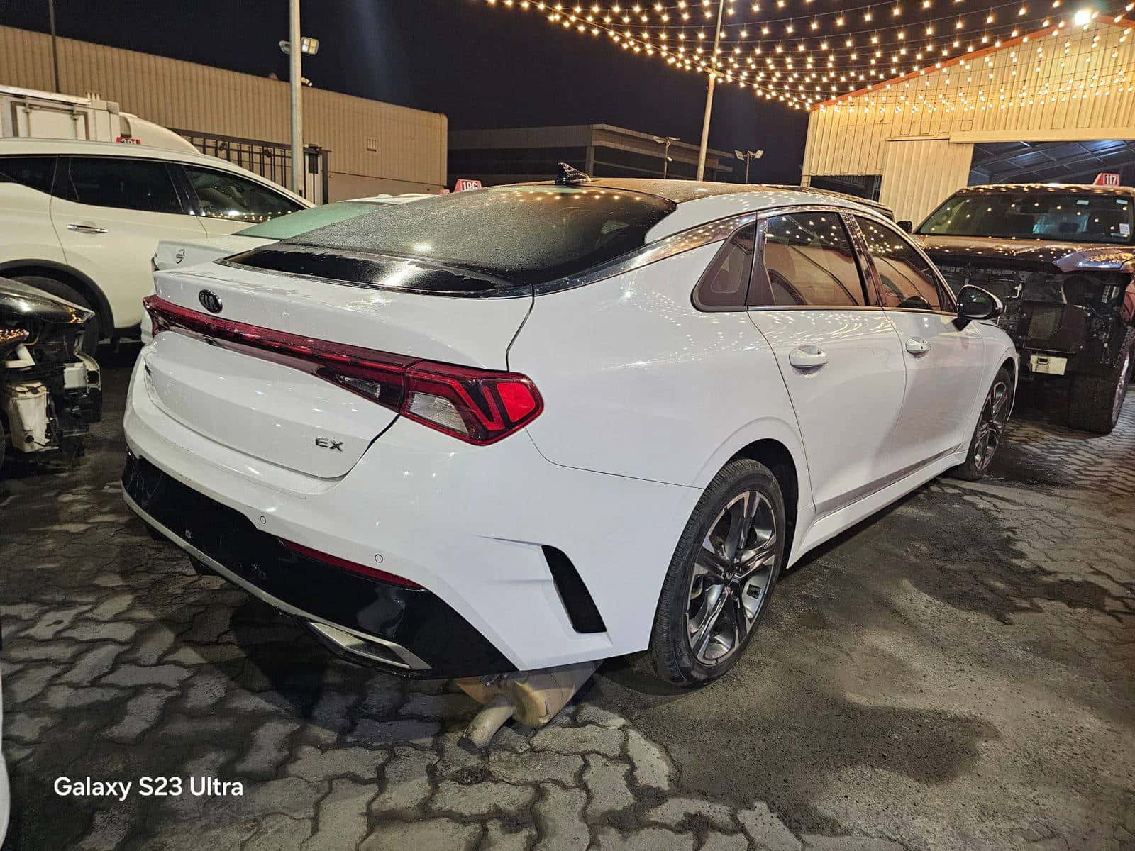 KIA K5 - Exterior