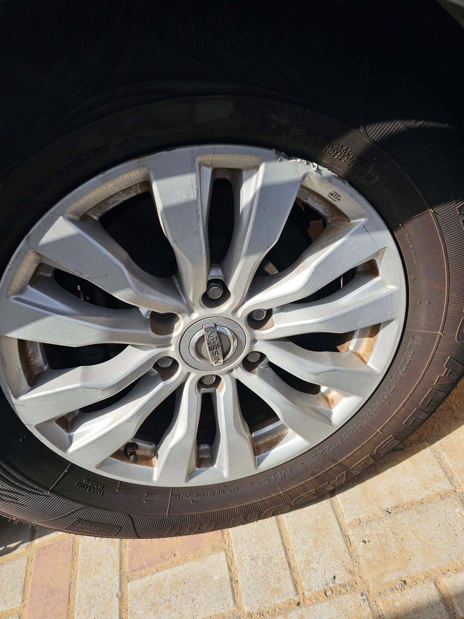 NISSAN ARMADA - Exterior