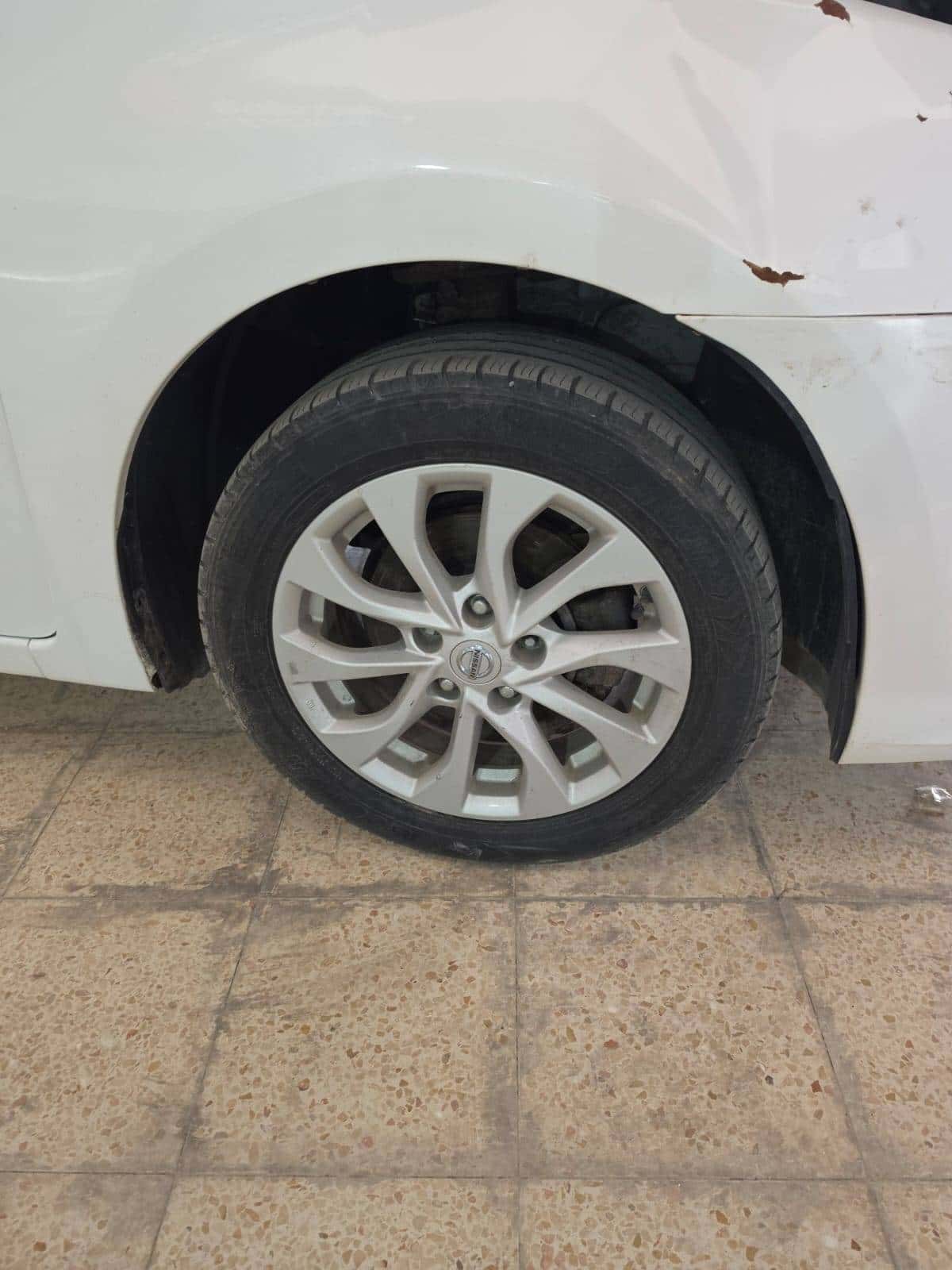 Nissan Sentra 2019 thumbnail 6