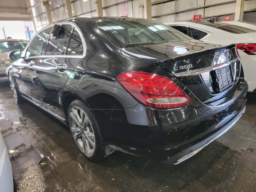 MERCEDES BENZ C300 - Exterior