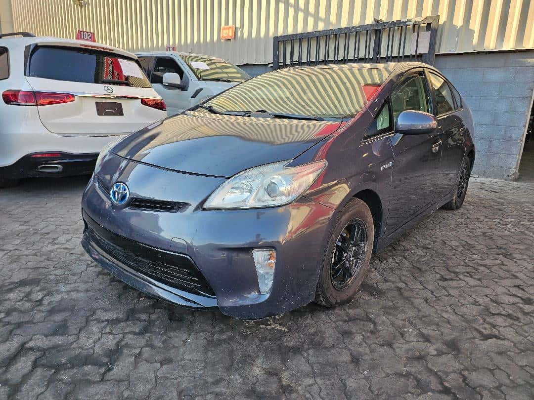 TOYOTA PRIUS 2015 thumbnail 1