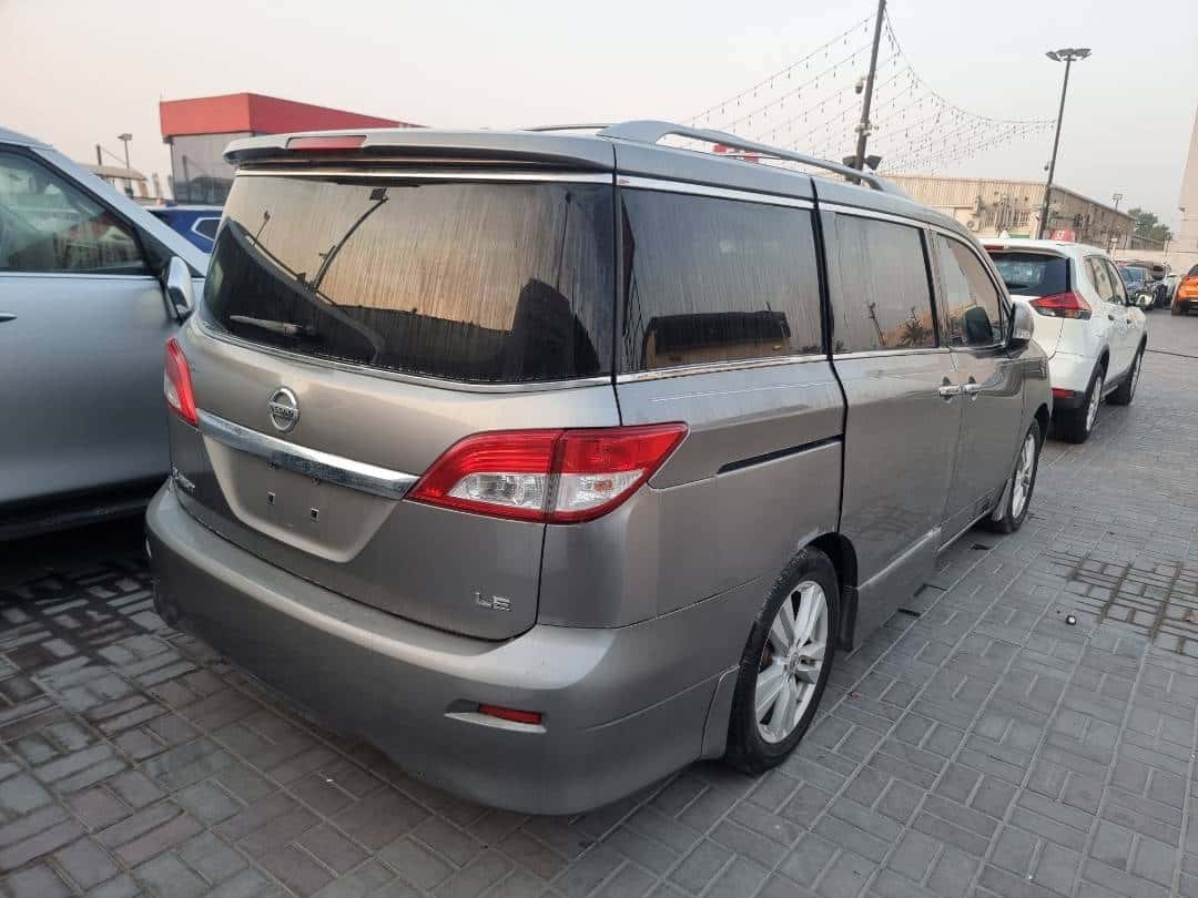 NISSAN QUEST 2012 thumbnail 3