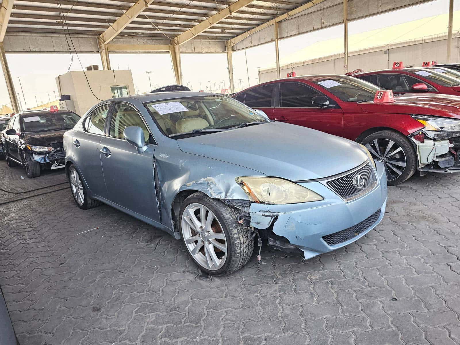 LEXUS IS 250 - Exterior