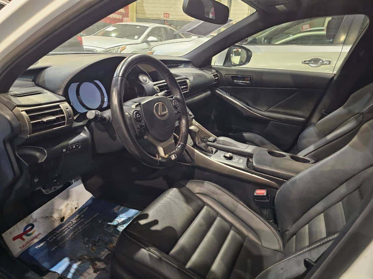 LEXUS IS 200T 2016 thumbnail 7