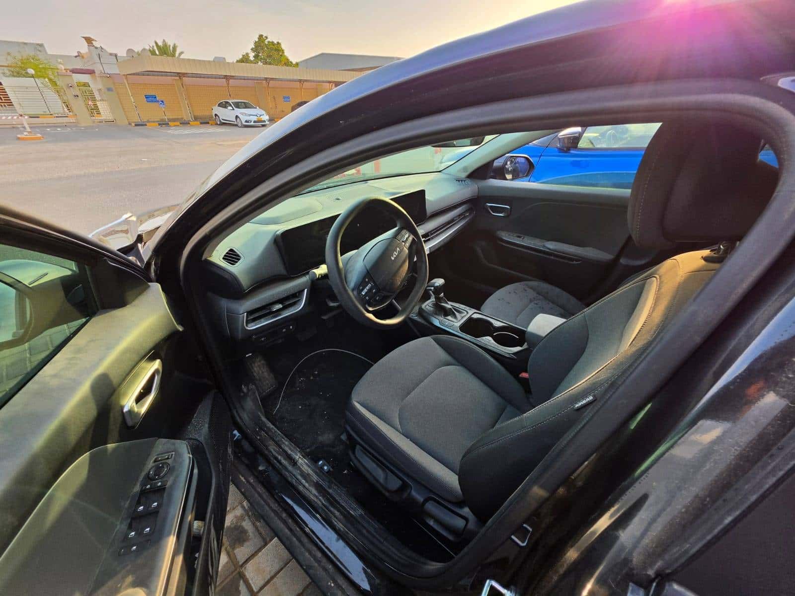 Kia K4 2025 thumbnail 6