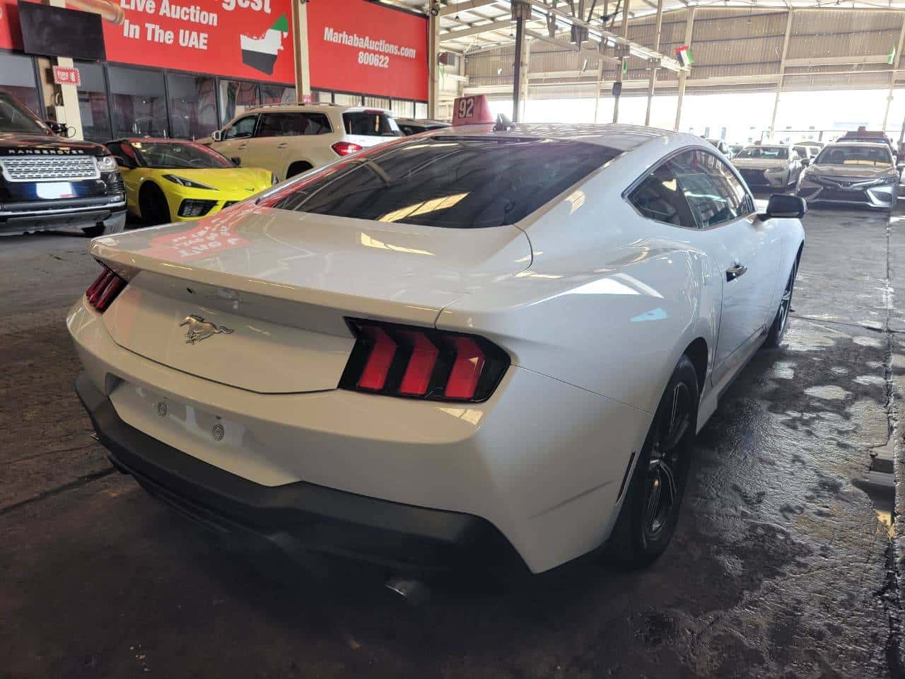 Ford Mustang 2024 thumbnail 3