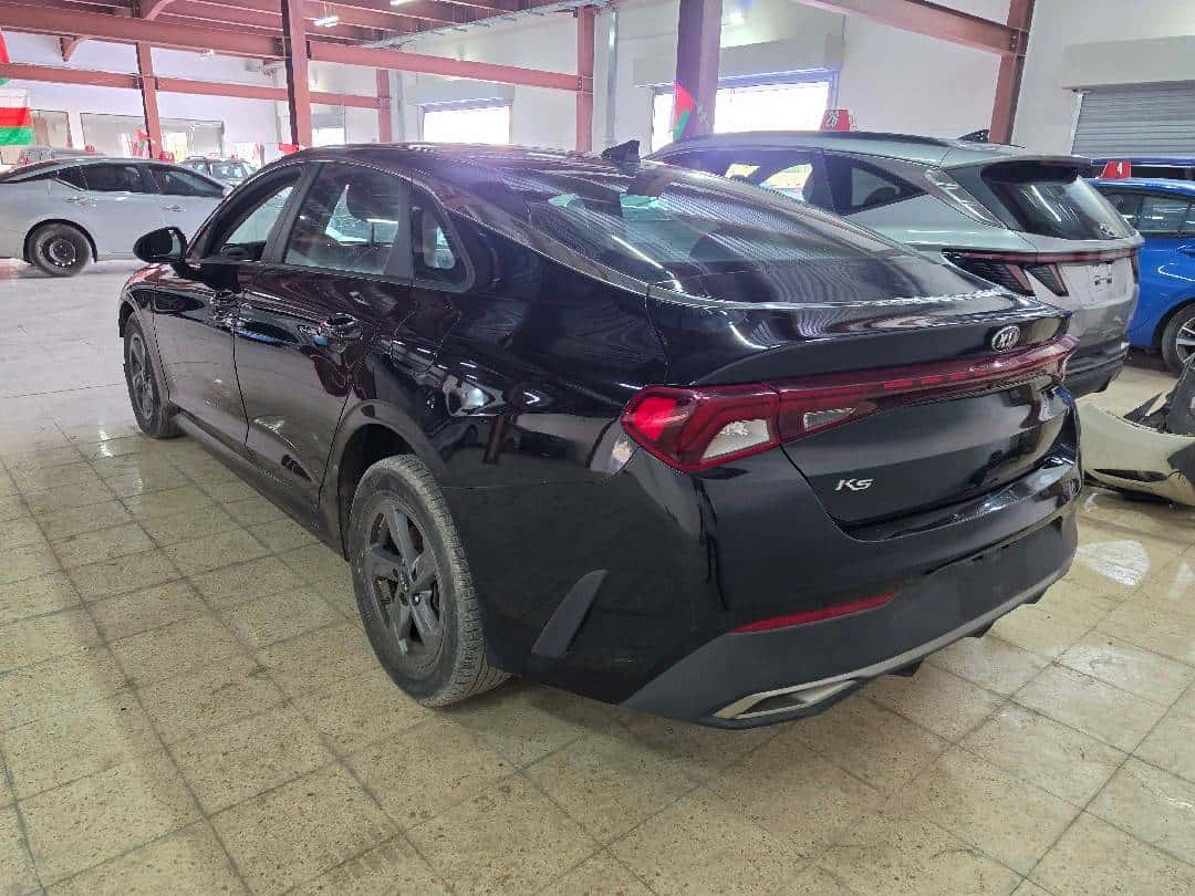 KIA K5 2021 thumbnail 1